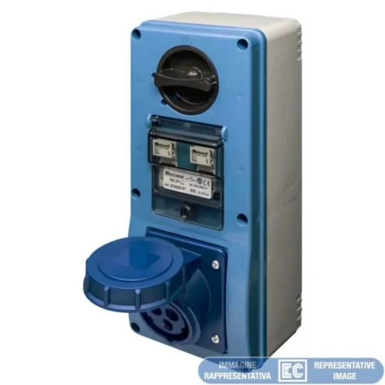 COFFRET 3P+T AVEC INTER ET FUSIBLE 9H EC6929741F ELETTROCANALI