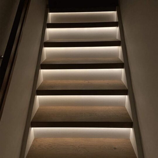 LAMPE D'ESCALIER LED 6500K 86x86x33mm DETECTEUR MVT TD-T-B 8768070 TEMPER