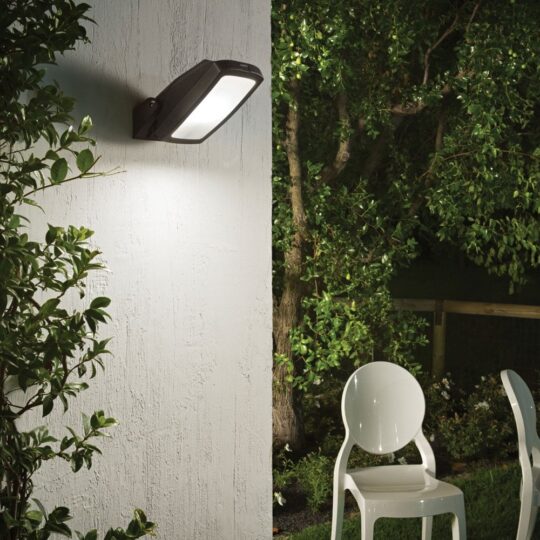 PROJECTEUR LED ÉTANCHE IP66 1 X E27 NOIR OPAL GIOVA/GERMANA 2N1.702.000.AYP27 FUMAGALLI