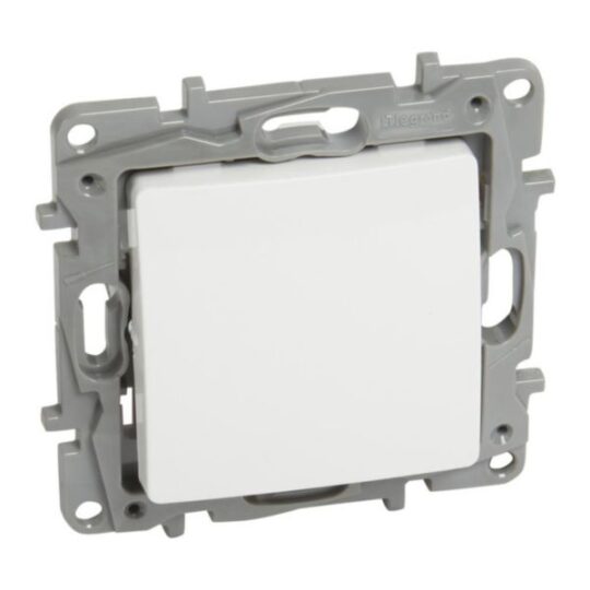POUSSOIR 6A NO NF BLANC NILOE 764507 LEGRAND