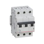 RX3 DISJONCTEUR 3P C16 4500A 419708 LEGRAND