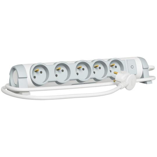 RALLONGE MULTIPRISE 5x2P+T 16A 230V AVEC BLOC DE PRISE ROTATIF ET CORDON 1,5m 050079 LEGRAND