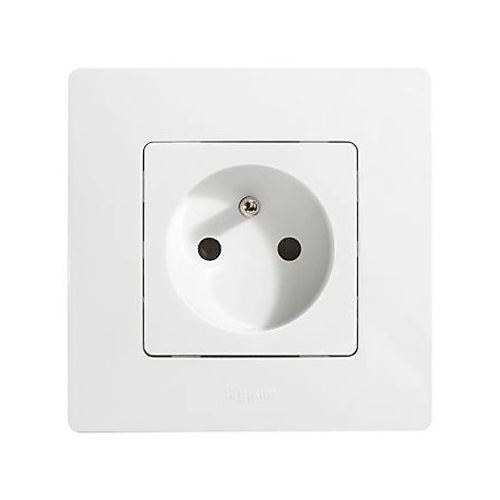 PRISE 2P+T ENCASTRE MID-EUCF MIDEA